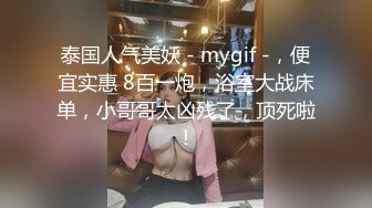 大奶肥婆来按摩推油，旁边有宝妈带着两个孩子坐着喂奶，真是春光乍泄！