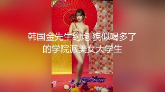 原创双视角近距离操移动大厅美女销售