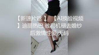 69式嘴里吃一根手里拿一根