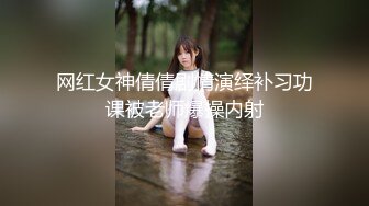 【新片速遞】2022-4-5【无套内射馒头逼】逛红灯区快餐妹，拔下裤子特写骚穴，扶着JB插入，抱着屁股猛操，后入屁股深插