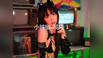 露出淫妻网红女神『Babyjee』✿露出多人TS两杆一洞，男女通吃型多人运动选手，露出、三洞全开、还有TS的加入2