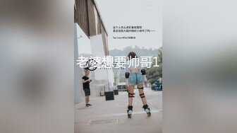 无毛小骚逼把鸡巴舔硬了直接坐上来抽插，大鸡巴近距离拍摄插入骚逼很刺激，被压在身下爆草还玩道具射浓精