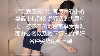 酒店偷情，锅盖头哥哥约了一个少妇先洗澡再无套啪啪