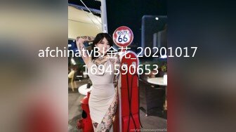 8号技师上门按摩服务，按一下鸡鸡硬棒棒直接就舔，捉住鸡巴乳交腿交，最后插进去了，鸡巴感觉到了什么~超级精彩对白！