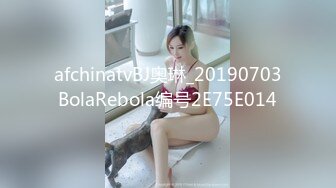 小镇路边公厕全景偷拍几个丰满的少妇嘘嘘肥美的鲍鱼完美呈现 (1)