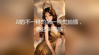  黑客破解年轻夫妻酒店啪啪动作太狂野直接把老公干趴了